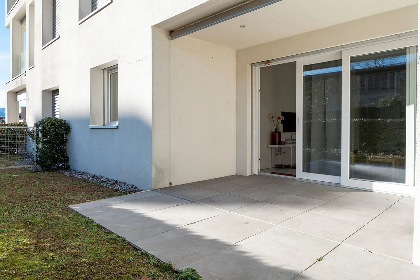 Giardino privato e due pigioni nette gratis - Foto 7 di 9