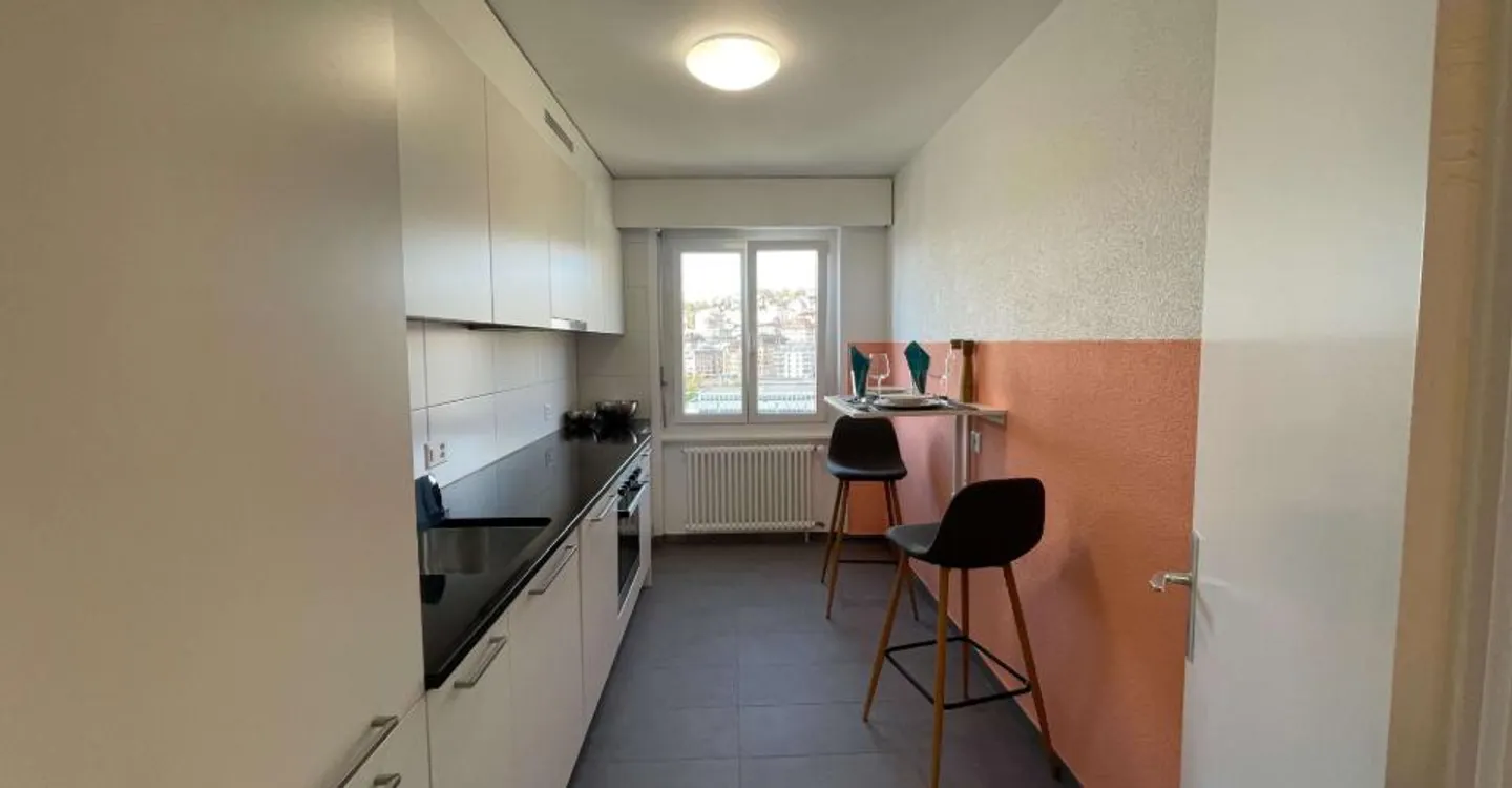 Furnished room in modernised apartment in a top location - Photo 14 of 19