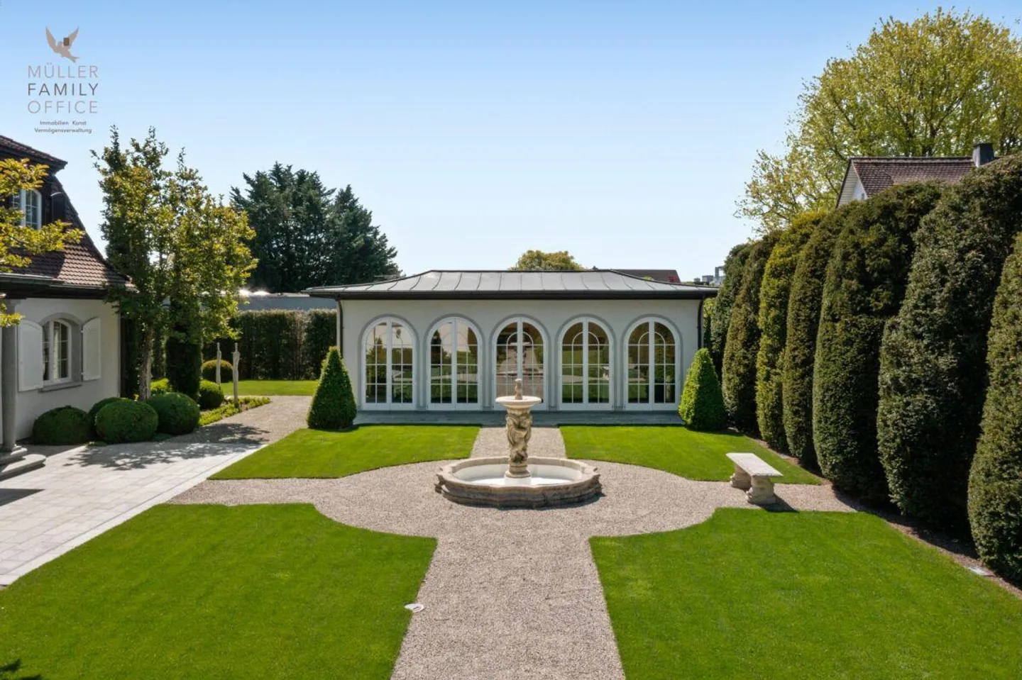 Romantisches Refugium mit französischem  Akzent - Exklusive Villa mit Parkgarten - Foto 2 von 13