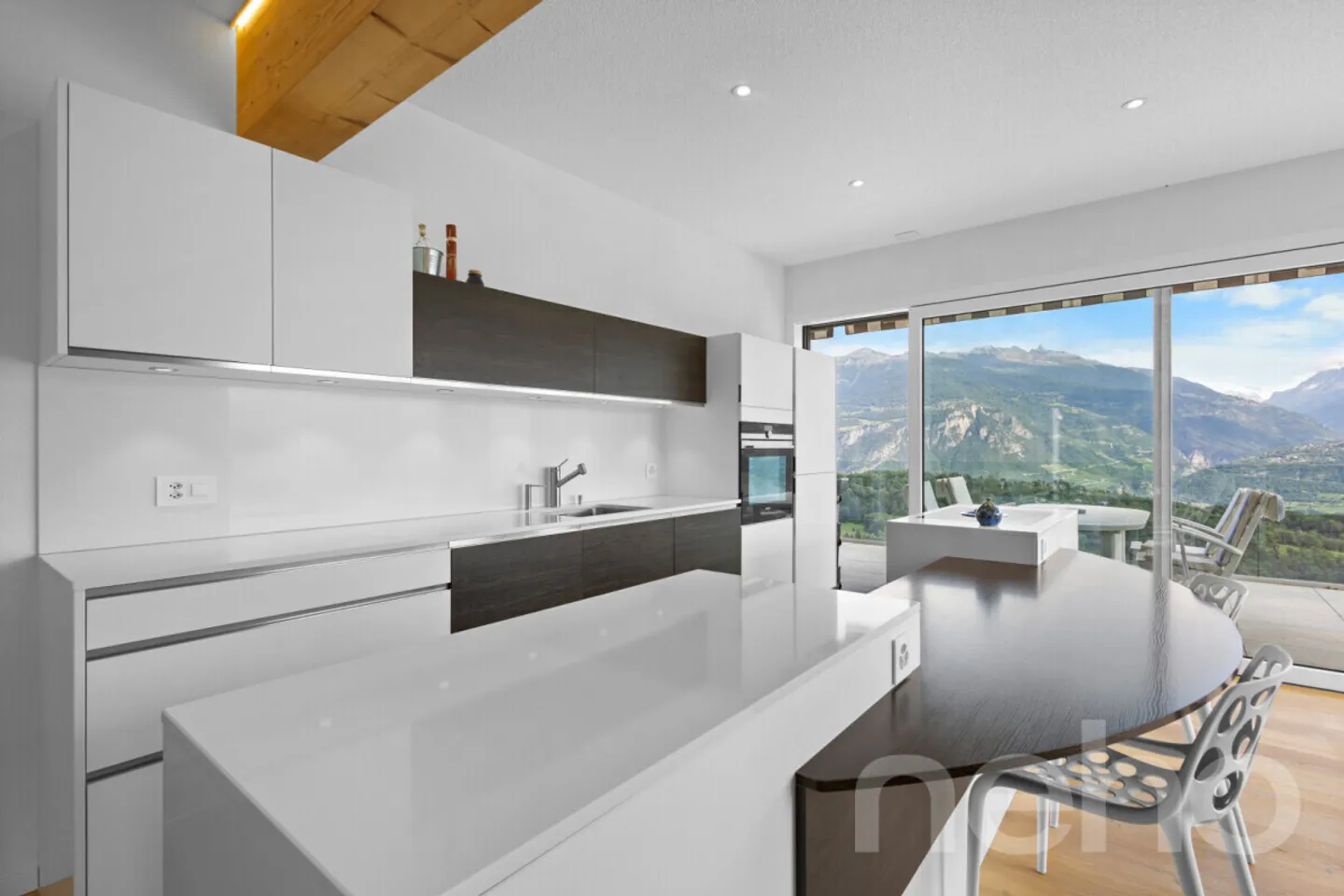 Residenza eccezionale: Ultimo piano con vista panoramica sulle Alpi - Foto 5 di 12