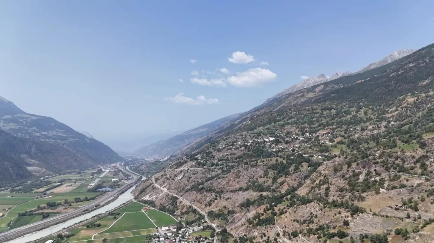Terreno edificabile panoramico a Eggerberg vicino a Visp - Foto 2 di 8