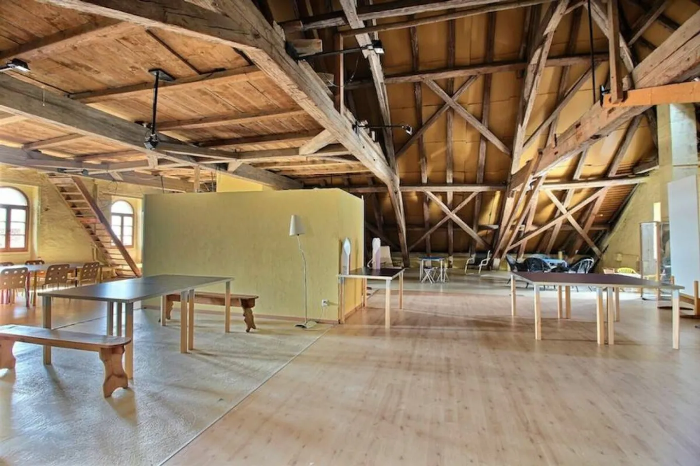 Bâtiment à usage mixte à Baulmes - Photo 18 sur 22