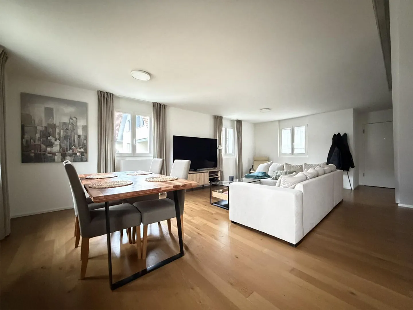 Charmante Maisonette in Weiningen - Foto 3 von 14