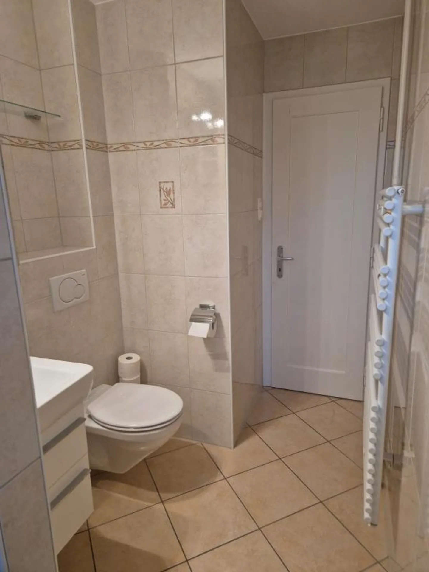 Appartement à vendre - Photo 2 sur 4