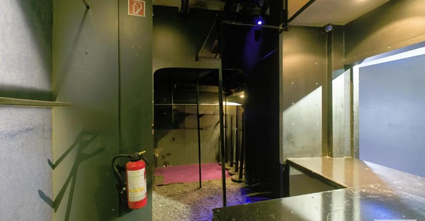 Commercial Space - Photo 10 of 11