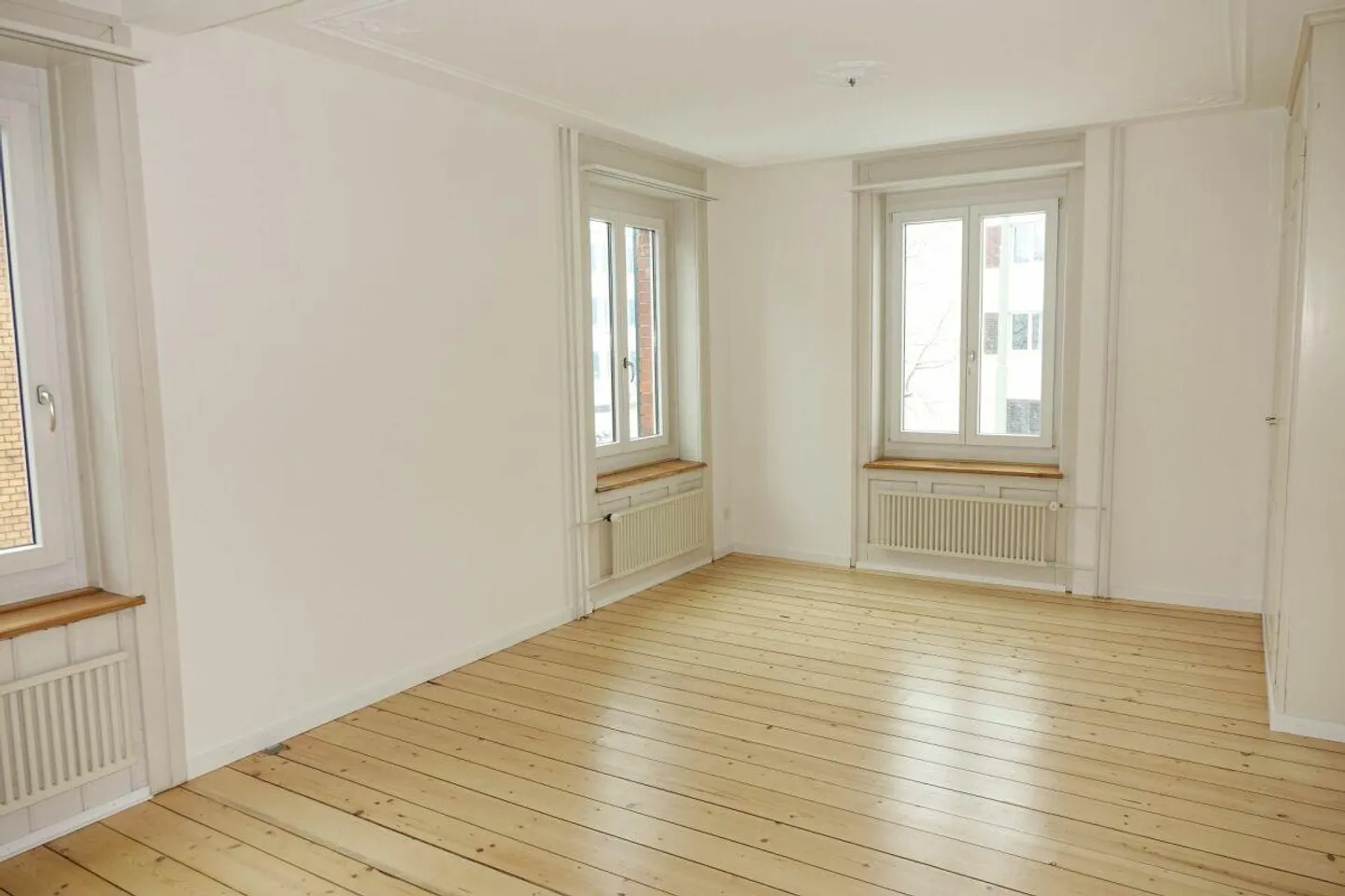 Living near hospital and old town - Photo 3 of 7