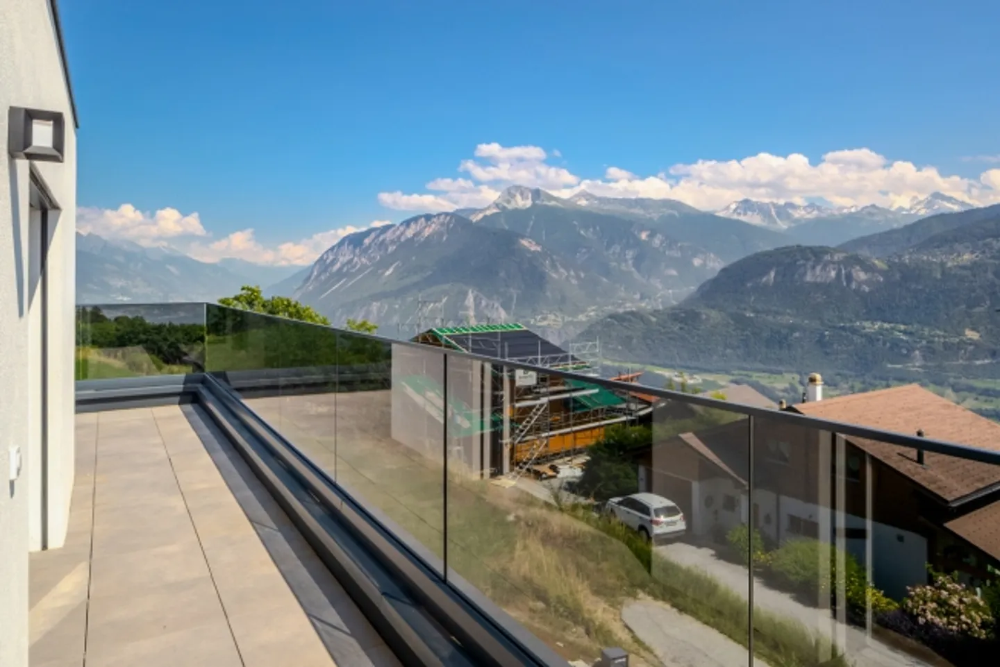 Architettura moderna, luce naturale e vista eccezionale - Foto 13 di 13