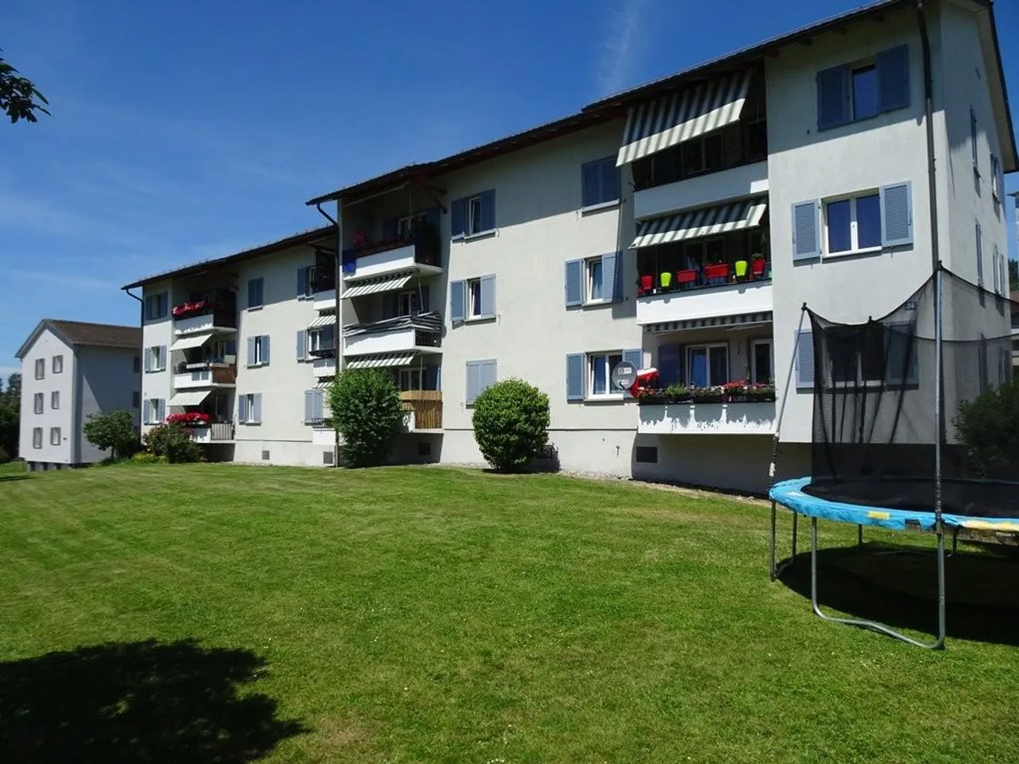 Appartement de 5.0 pièces dans un quartier adapté aux enfants - Photo 1 sur 10