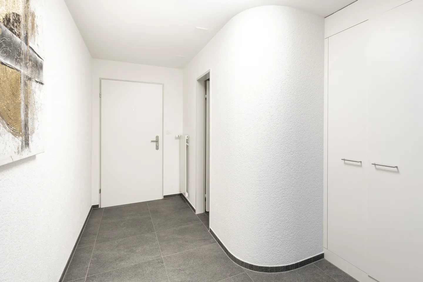 Family-friendly living in a good location - Photo 2 of 11