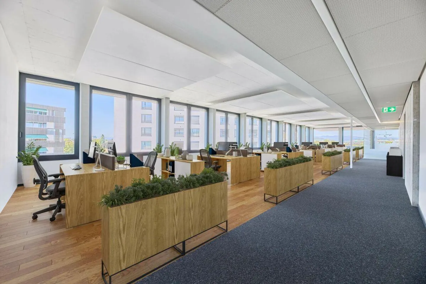 Espace de travail de première classe de 604 m² avec vue et balcon - Photo 5 sur 12