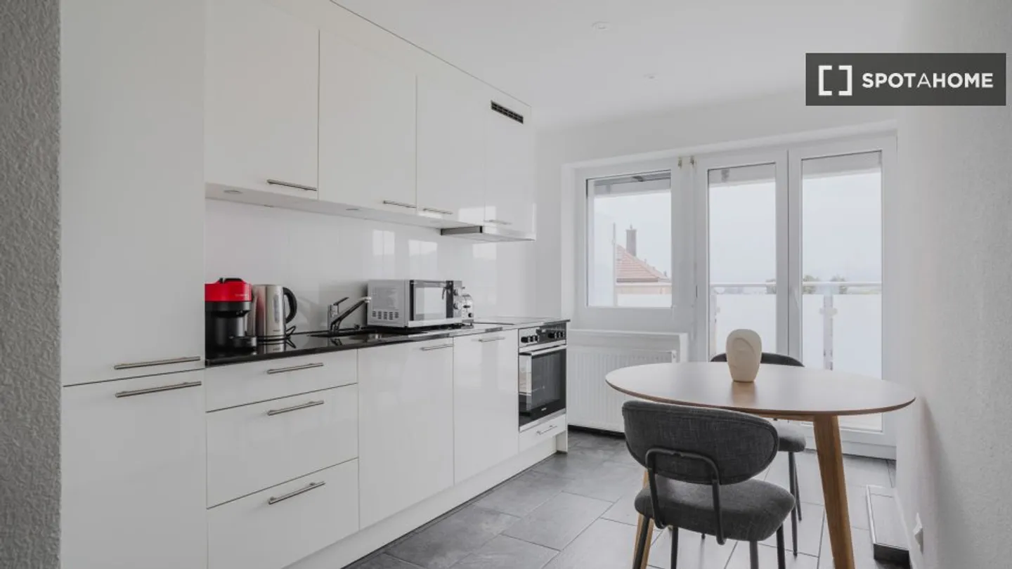 Appartamento in affitto - Foto 7 di 17