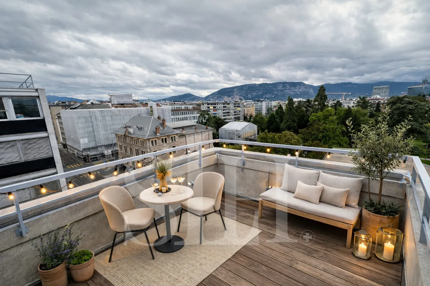 Elegantes Penthouse mit Terrassen - Foto 5 von 19