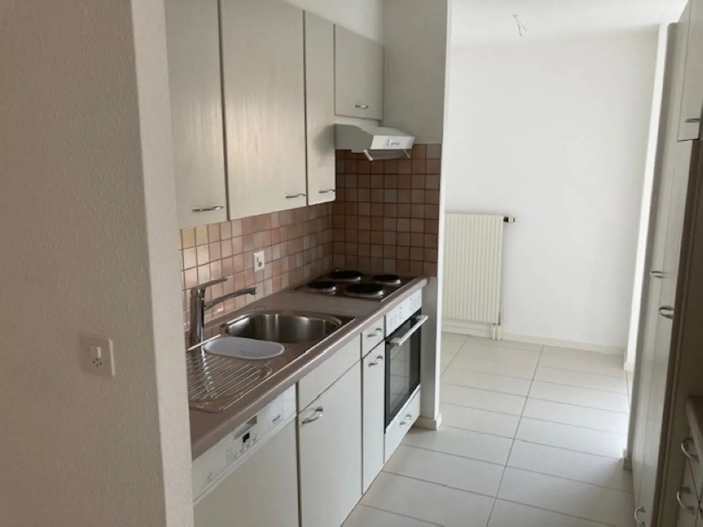 02682 - 3-room apartment - entrance "A" - Rue du Chablais 8 - Muraz - Photo 2 of 9