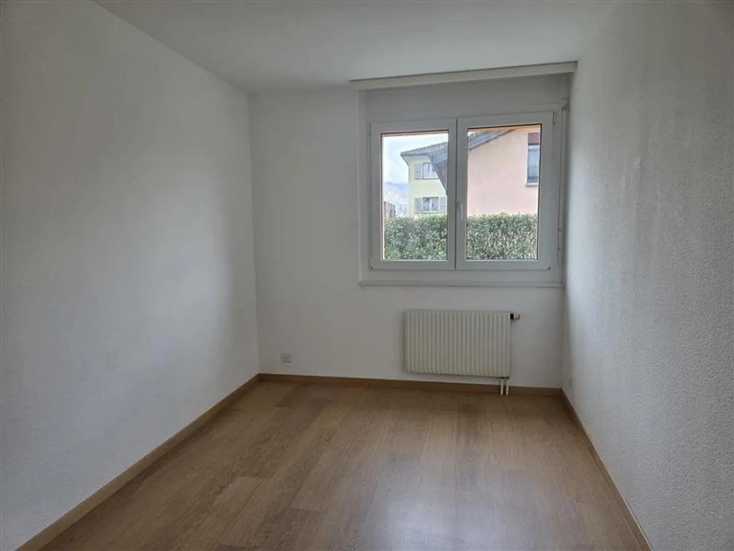 02682 - 3-room apartment - entrance "A" - Rue du Chablais 8 - Muraz - Photo 5 of 9