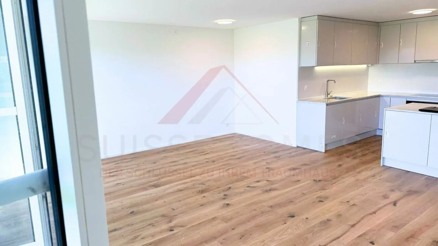 Appartamento 3.5 camere ristrutturato con balcone nella periferia verde di Solothurn - Foto 8 di 8
