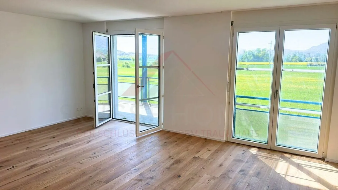 Appartamento 3.5 camere ristrutturato con balcone nella periferia verde di Solothurn - Foto 5 di 8