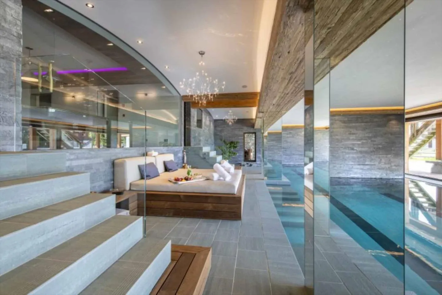 IL SOMMITÀ DEL LUSSO - CHALET CON 9 CAMERE DA LETTO - Foto 8 di 11