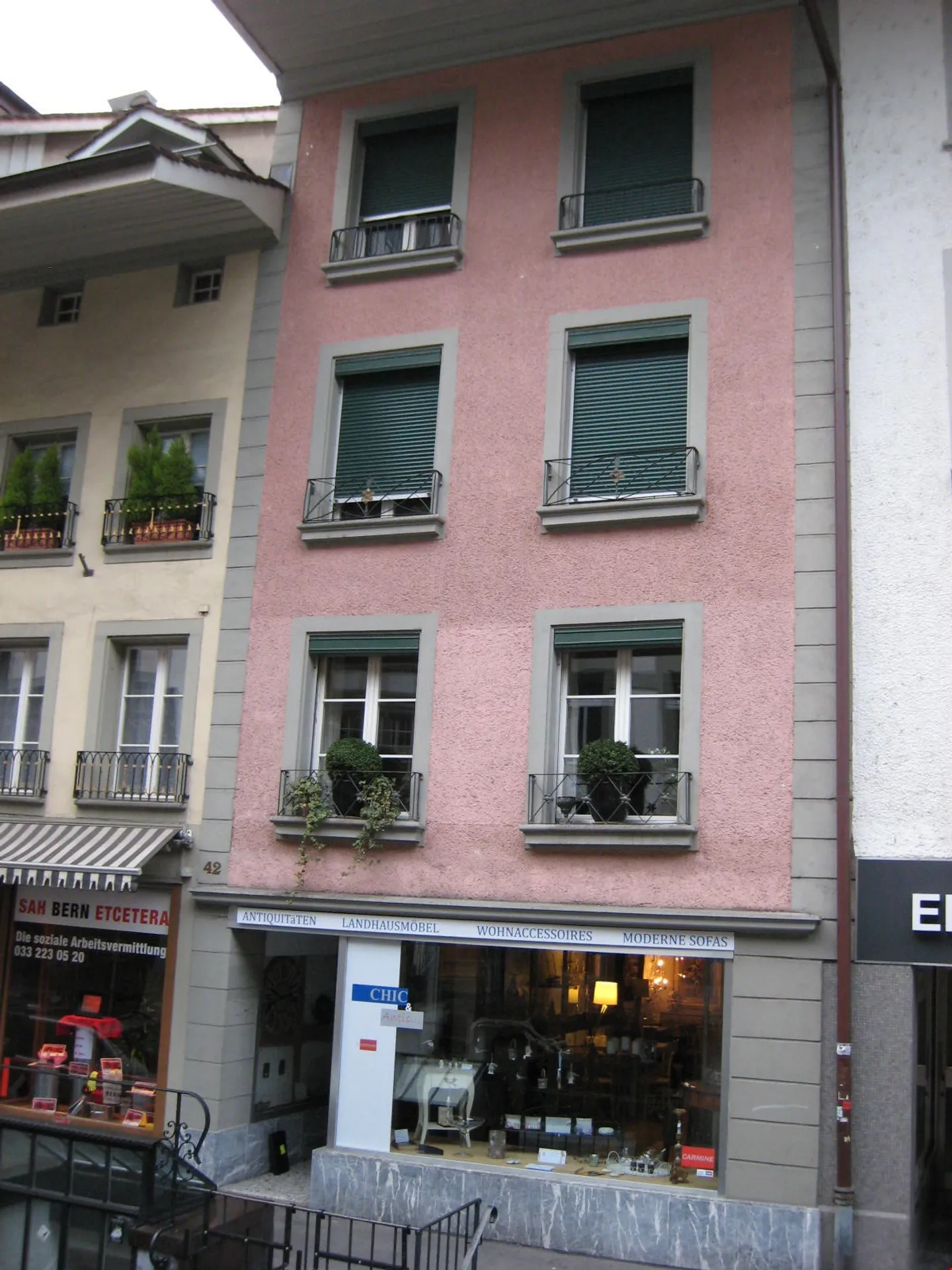 Espace de vente dans la belle vieille ville de Thun - Photo 1 sur 6