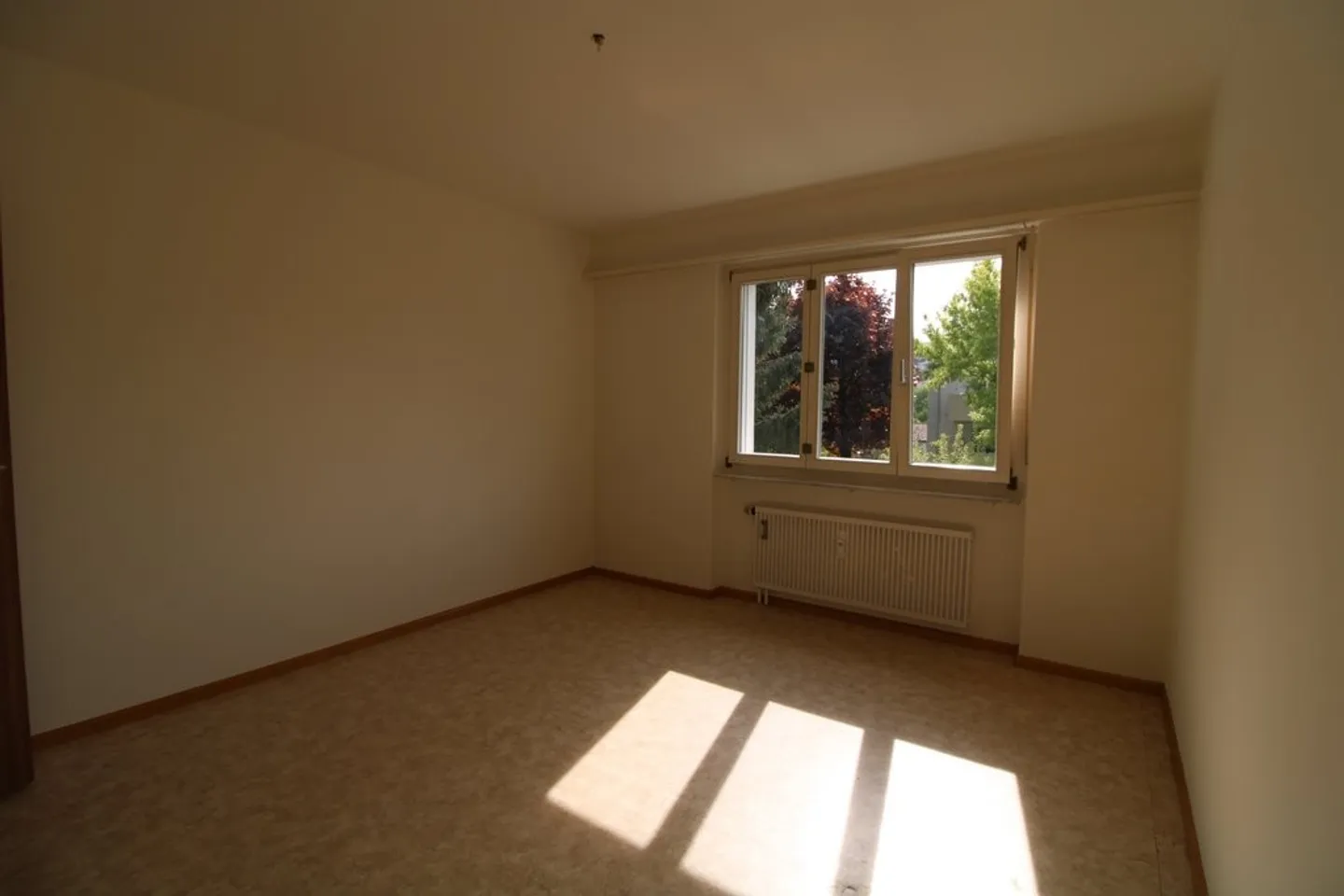 Appartamento 4 locali con balcone - Foto 7 di 9