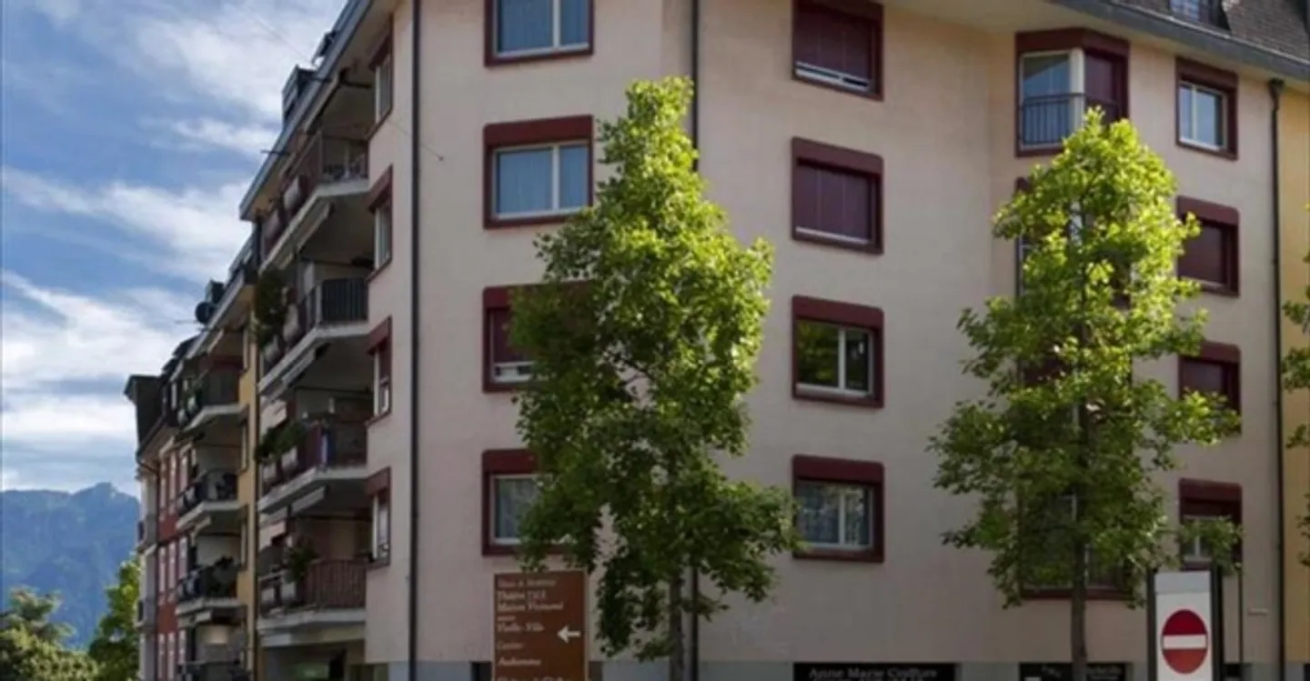 «Commerce» - Photo 2 sur 2