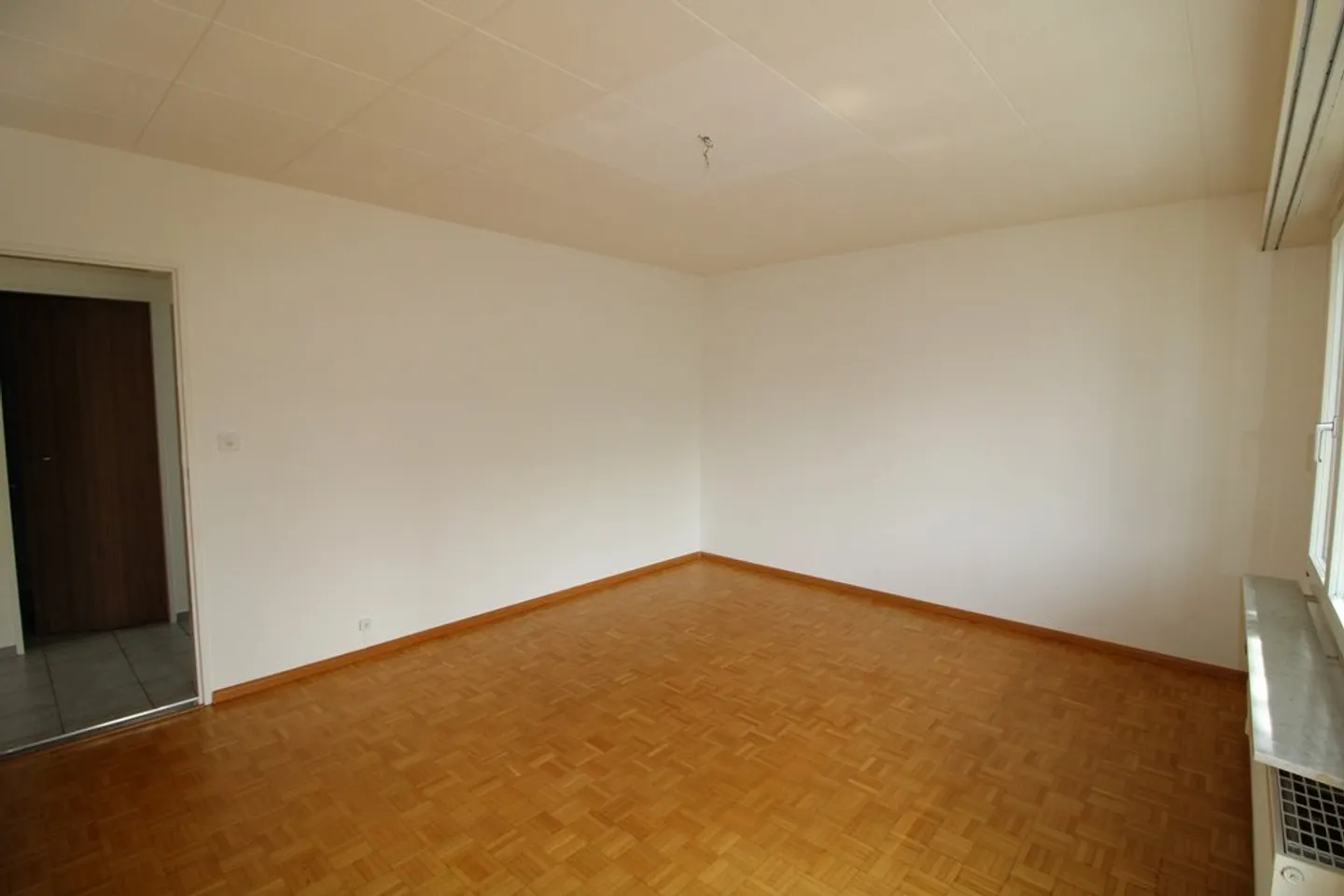 Appartamento 4 locali con balcone - Foto 2 di 9