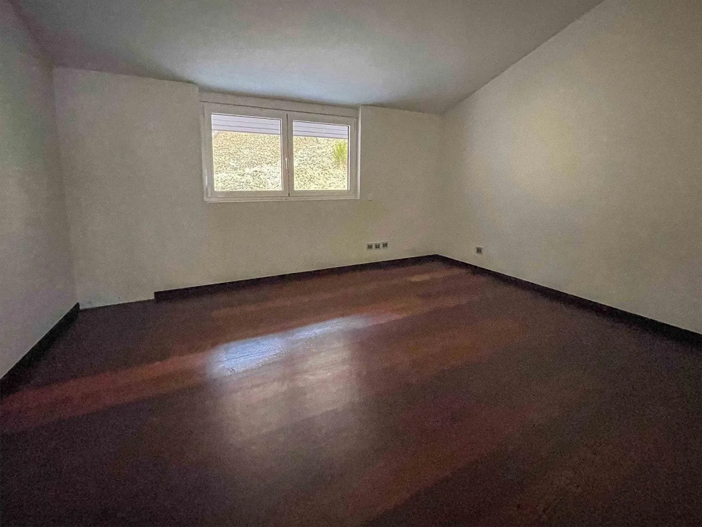 Exklusive Penthouse-Wohnung mit Seeblick und Bootsanleger - Foto 12 von 14