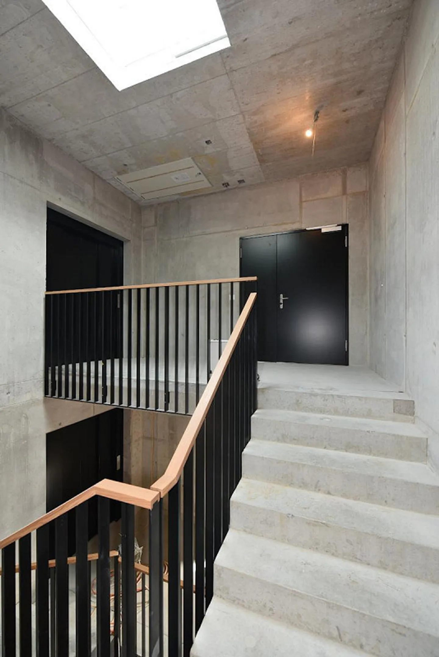 Attractive office and commercial spaces for rent in Buochs - Photo 4 of 11