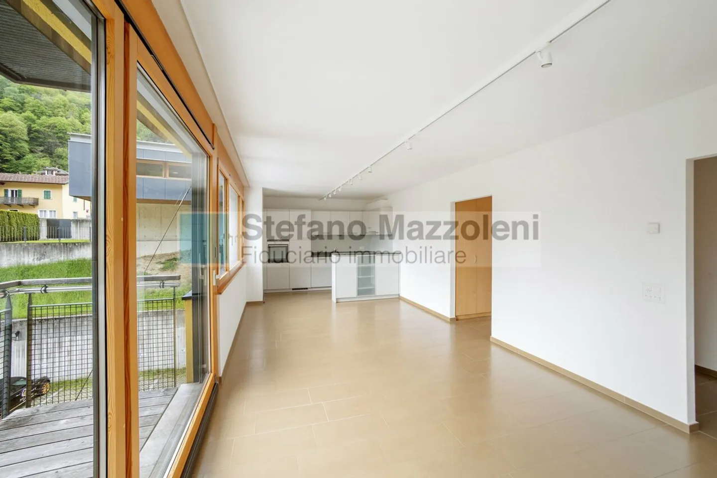 Elegante appartamento di 4.5 locali nel cuore di Acquarossa - Foto 4 di 10