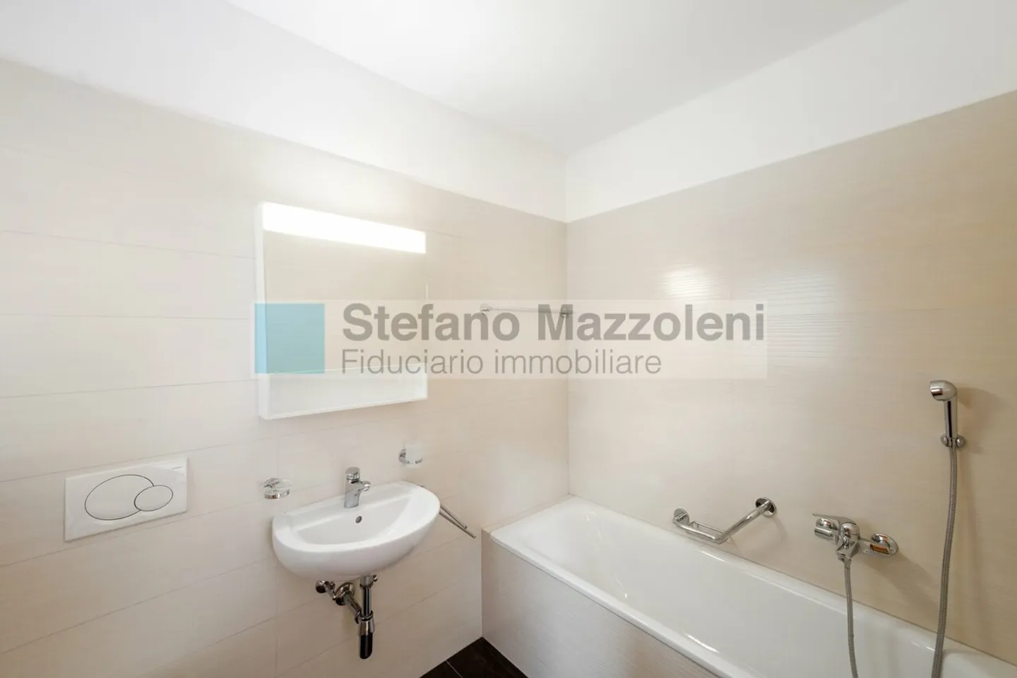 Elegante appartamento di 4.5 locali nel cuore di Acquarossa - Foto 8 di 10