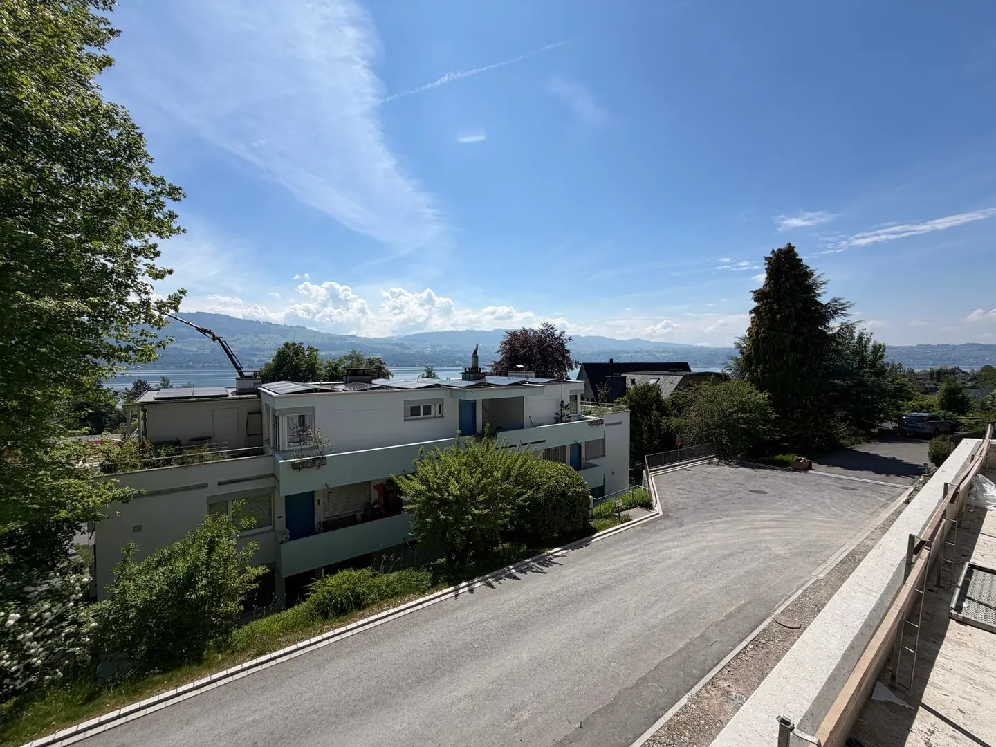 Nuova costruzione "VILYA" - Vivere con una vista eccezionale sul lago e sulle montagne in una posizione tranquilla - Foto 4 di 11