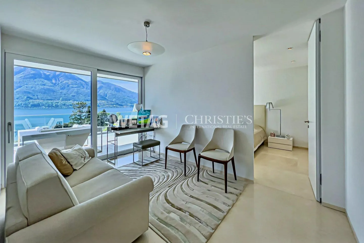 Luxus-Duplex-Penthouse in Minusio - Foto 9 von 12