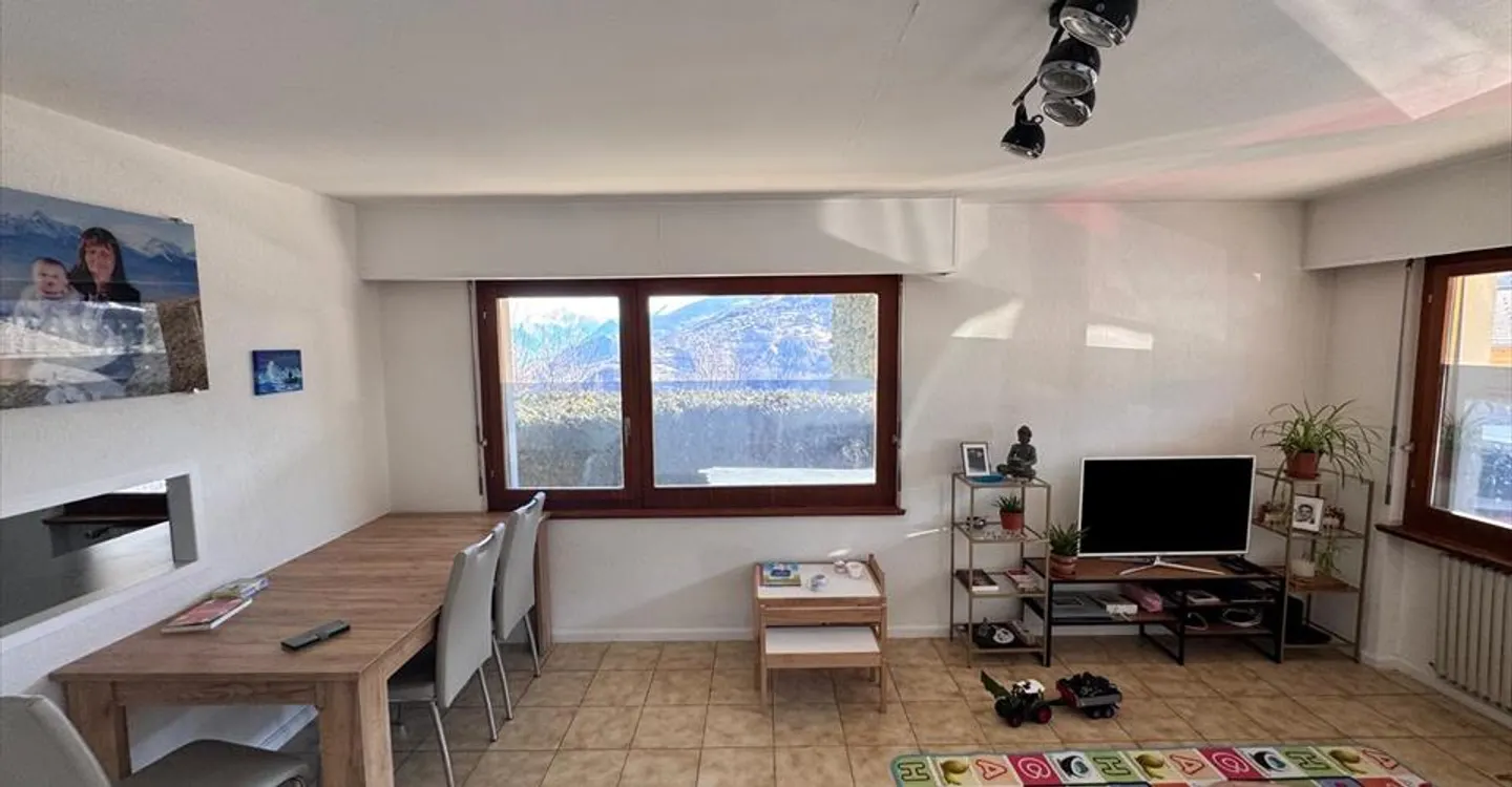 Casa di 10 vani - Foto 10 di 11