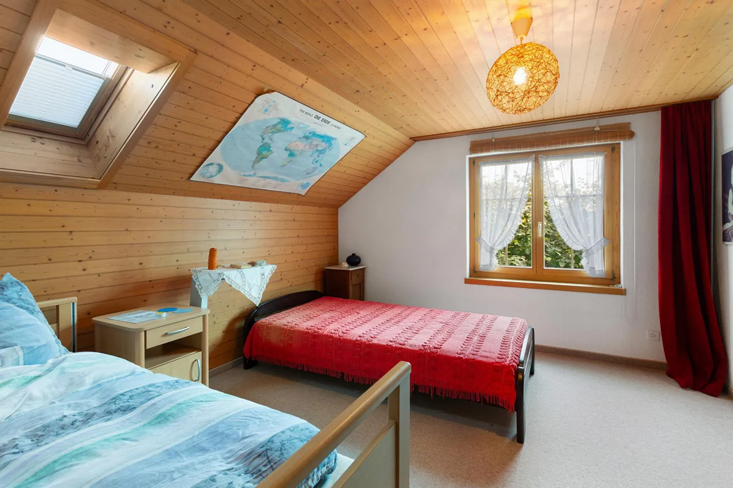 Maison individuelle avec grand jardin - Photo 3 sur 20