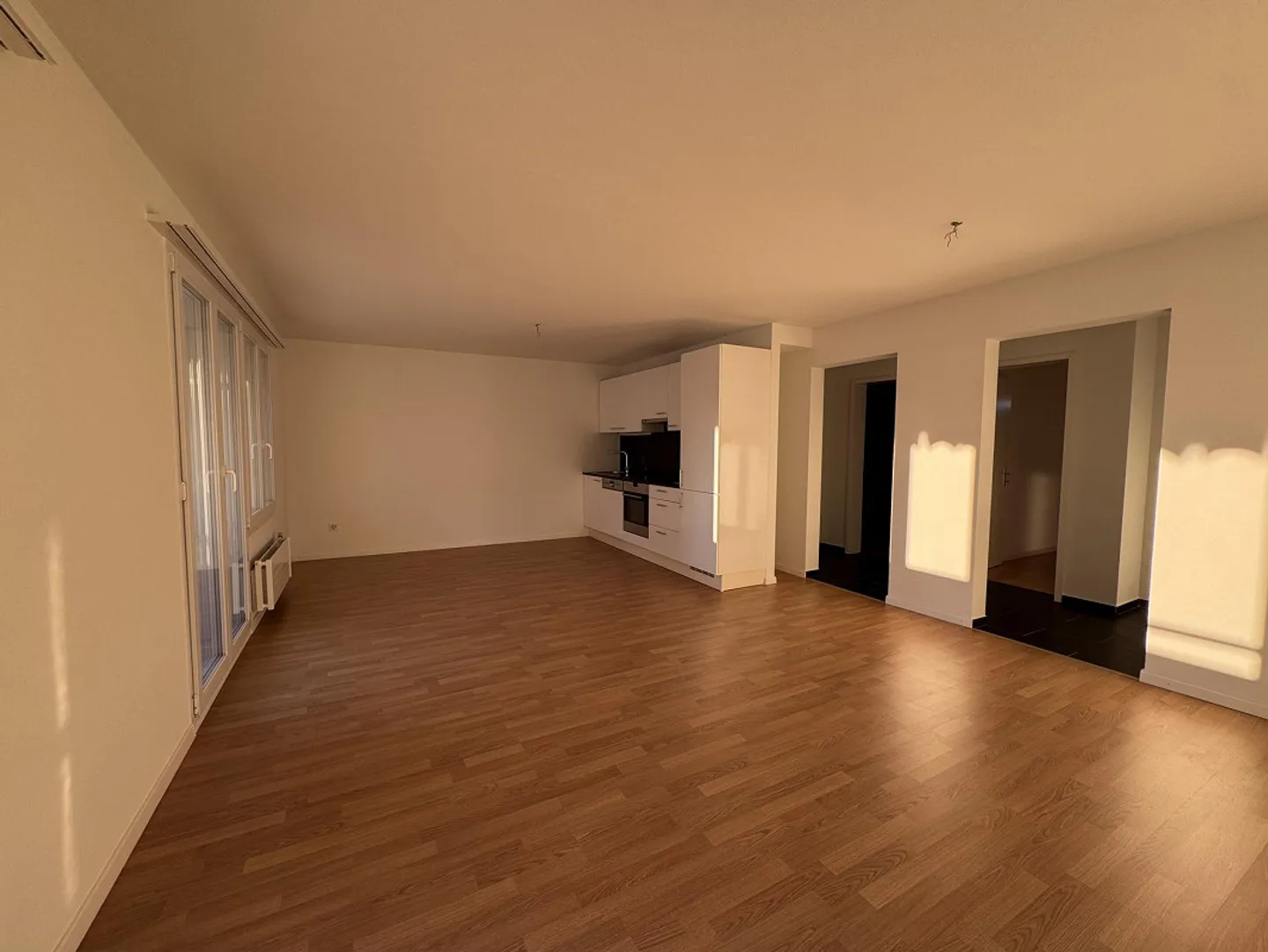 Appartamento luminoso di 3,5 locali - Bielstrasse 82, 2560 Nidau - Foto 3 di 8