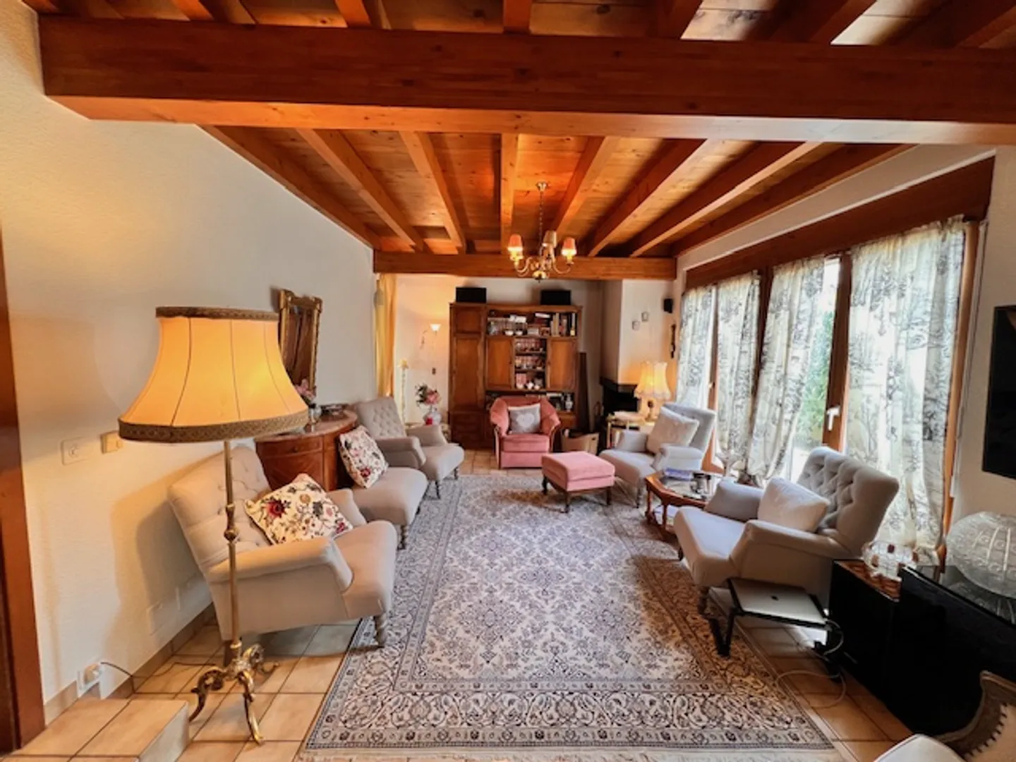 Grande casa unifamiliare (divisa in 2 case a schiera) a Terre-Sainte come viager: libera tra 3 anni - Foto 1 di 13