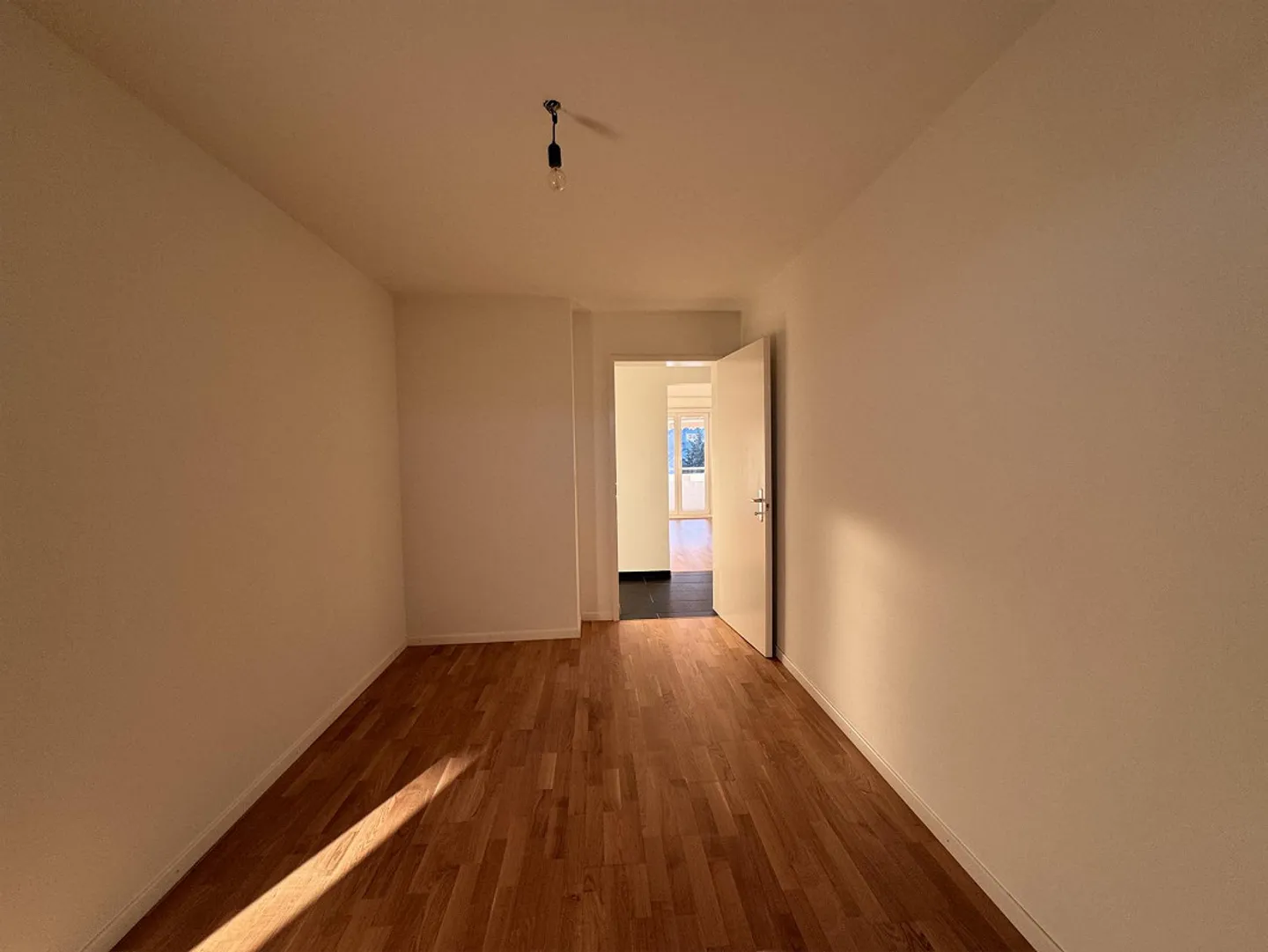 Appartamento luminoso di 3,5 locali - Bielstrasse 82, 2560 Nidau - Foto 5 di 8