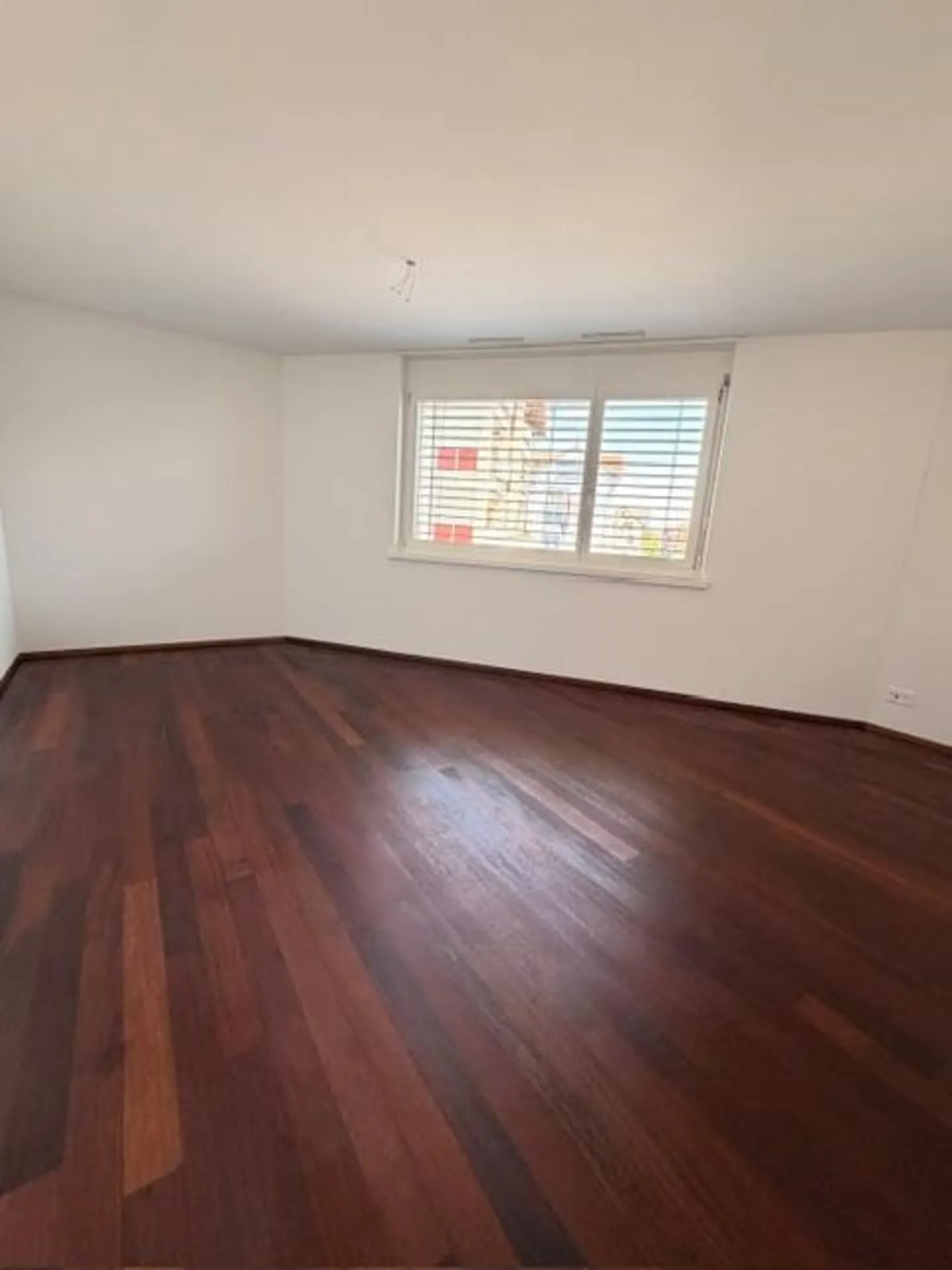 Appartamento moderno di 4½ locali in posizione centrale nel centro del villaggio di Rain - Foto 6 di 12