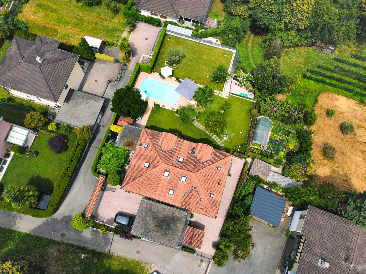 GRANDE VILLA CON PISCINA E DEPENDANCE - Foto 17 di 20