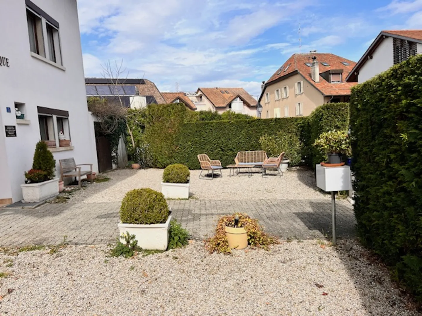 Grande casa unifamiliare (divisa in 2 case a schiera) a Terre-Sainte come viager: libera tra 3 anni - Foto 8 di 13