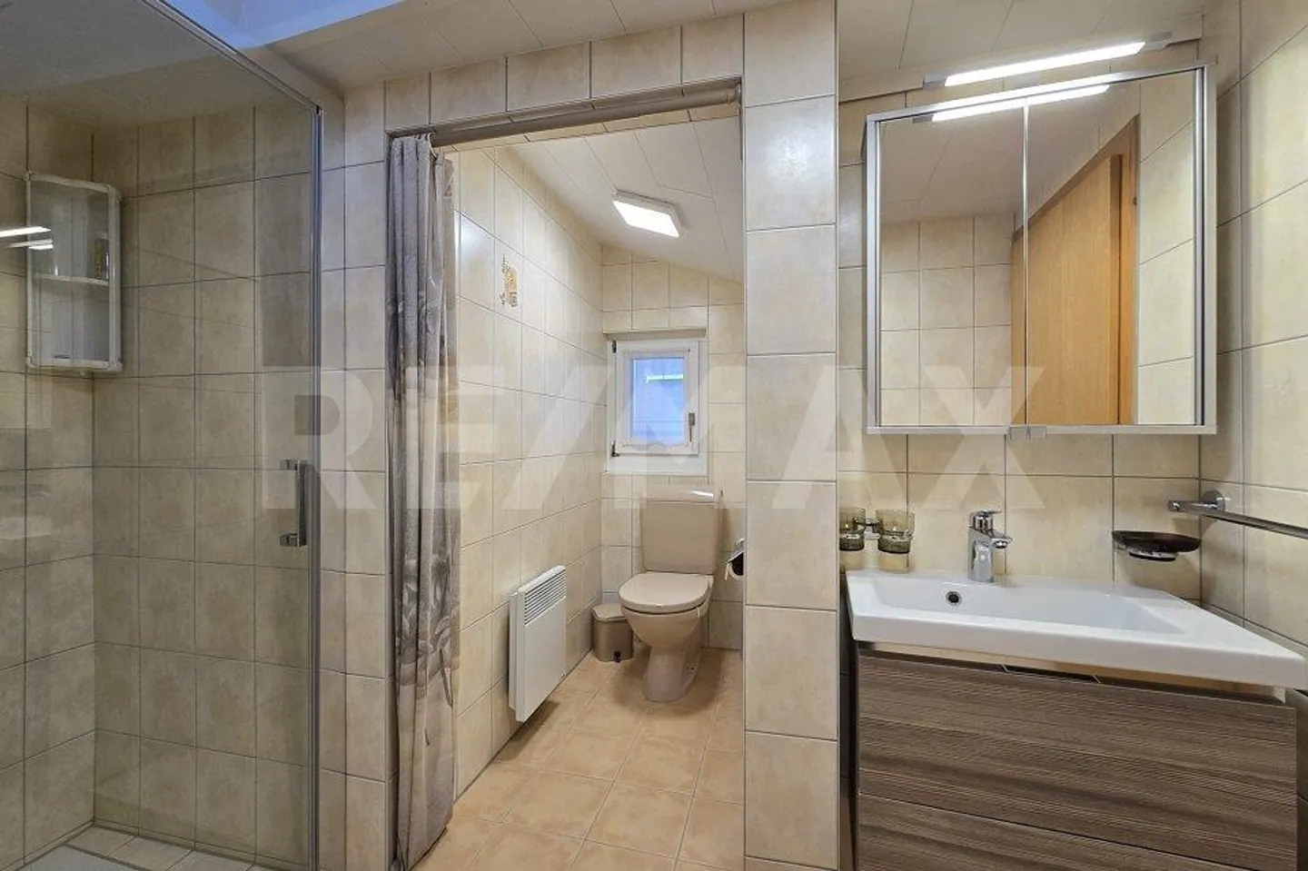 Living and working under one roof - Your new home in Agarn - Photo 7 of 13