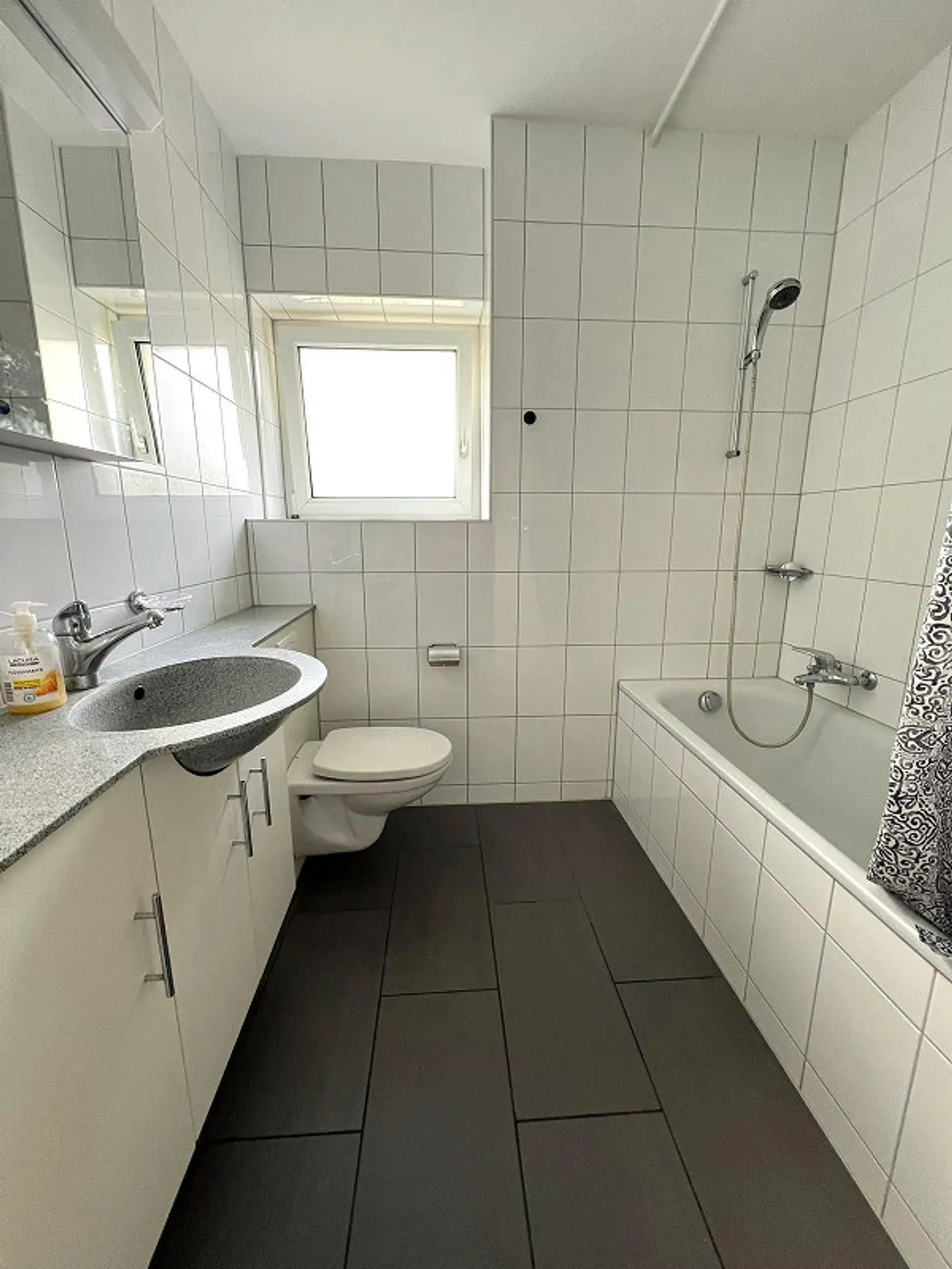 Beautiful apartment in the Lehenmatt district - Photo 8 of 9
