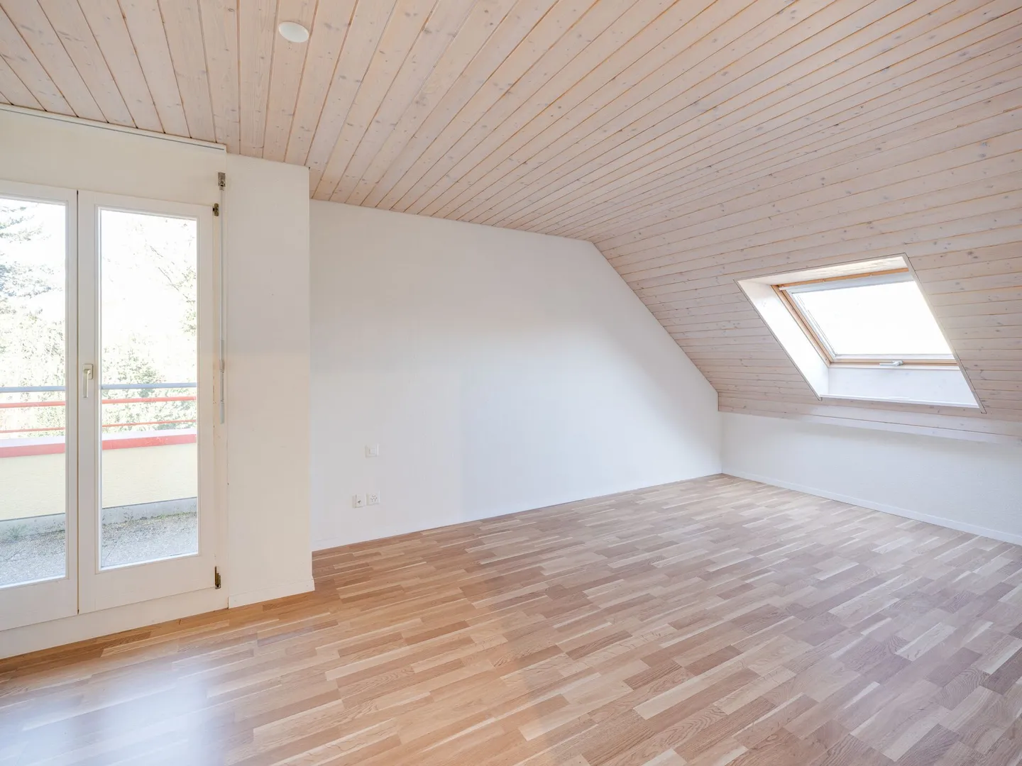 Ampio appartamento con galleria di 5,5 stanze - Foto 10 di 12