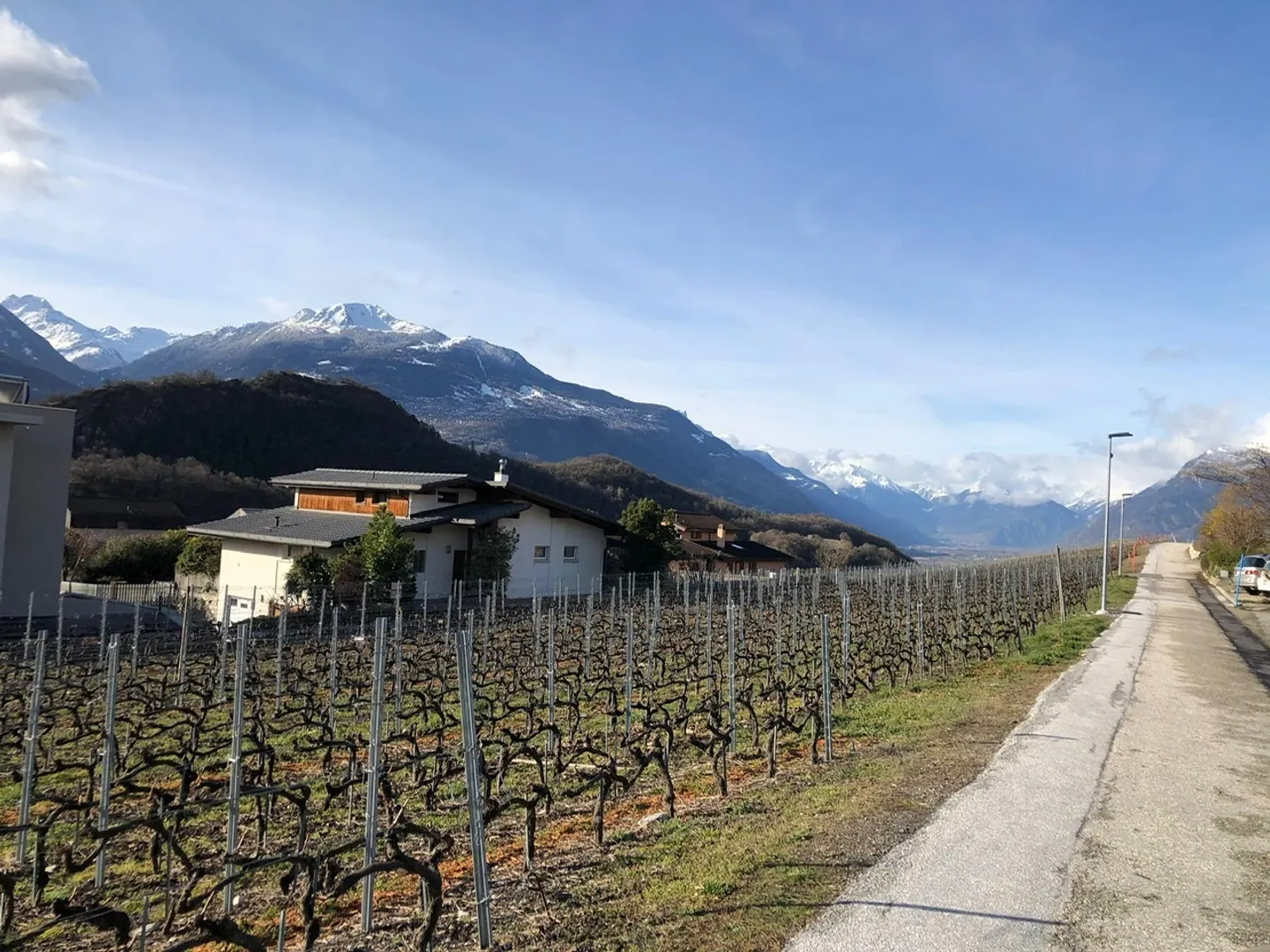 ESCLUSIVITÀ! Villa singola con 5,5 stanze La Muraz/Savièse - Foto 8 di 13