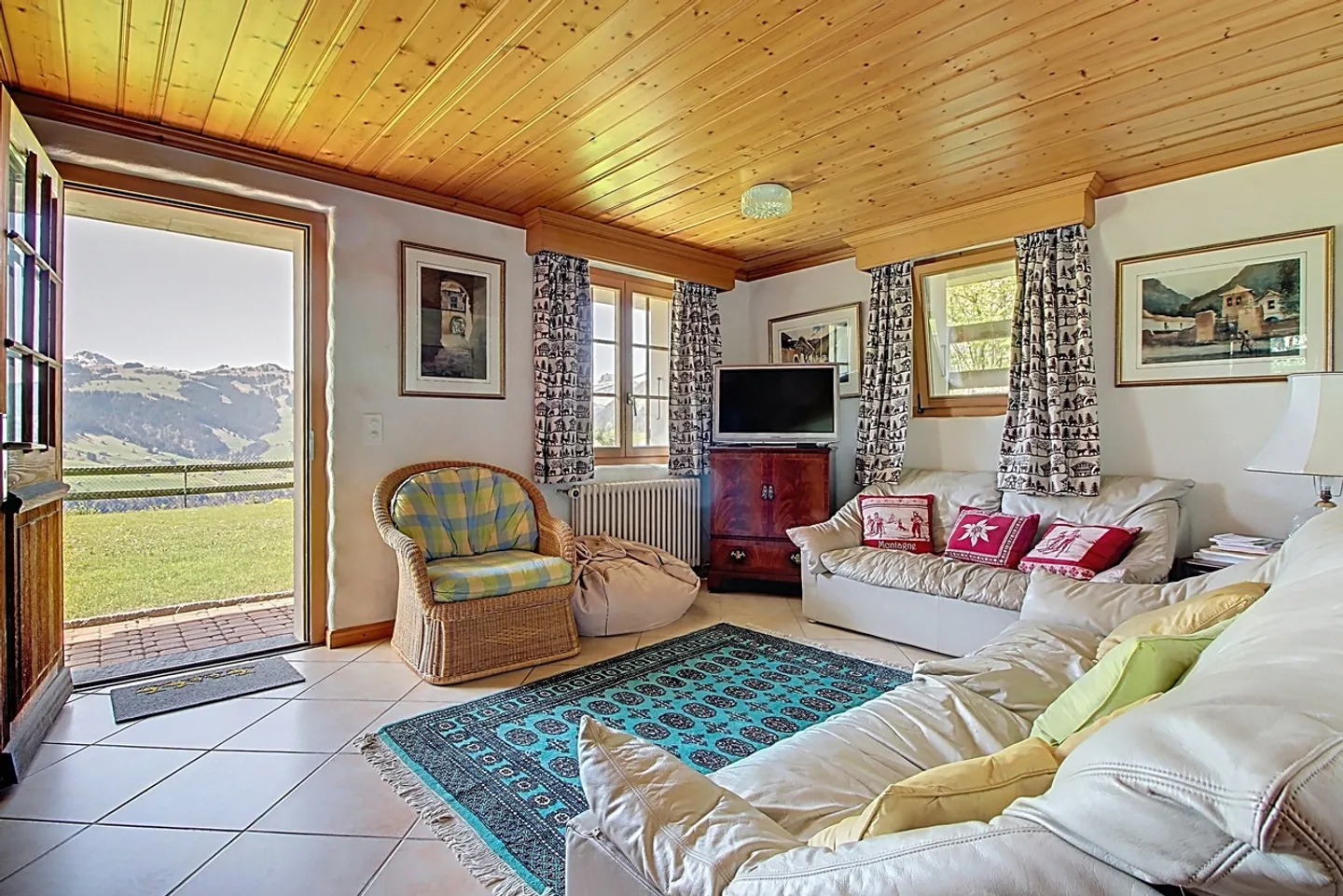 Magnificent chalet with breathtaking view - Photo 13 of 13