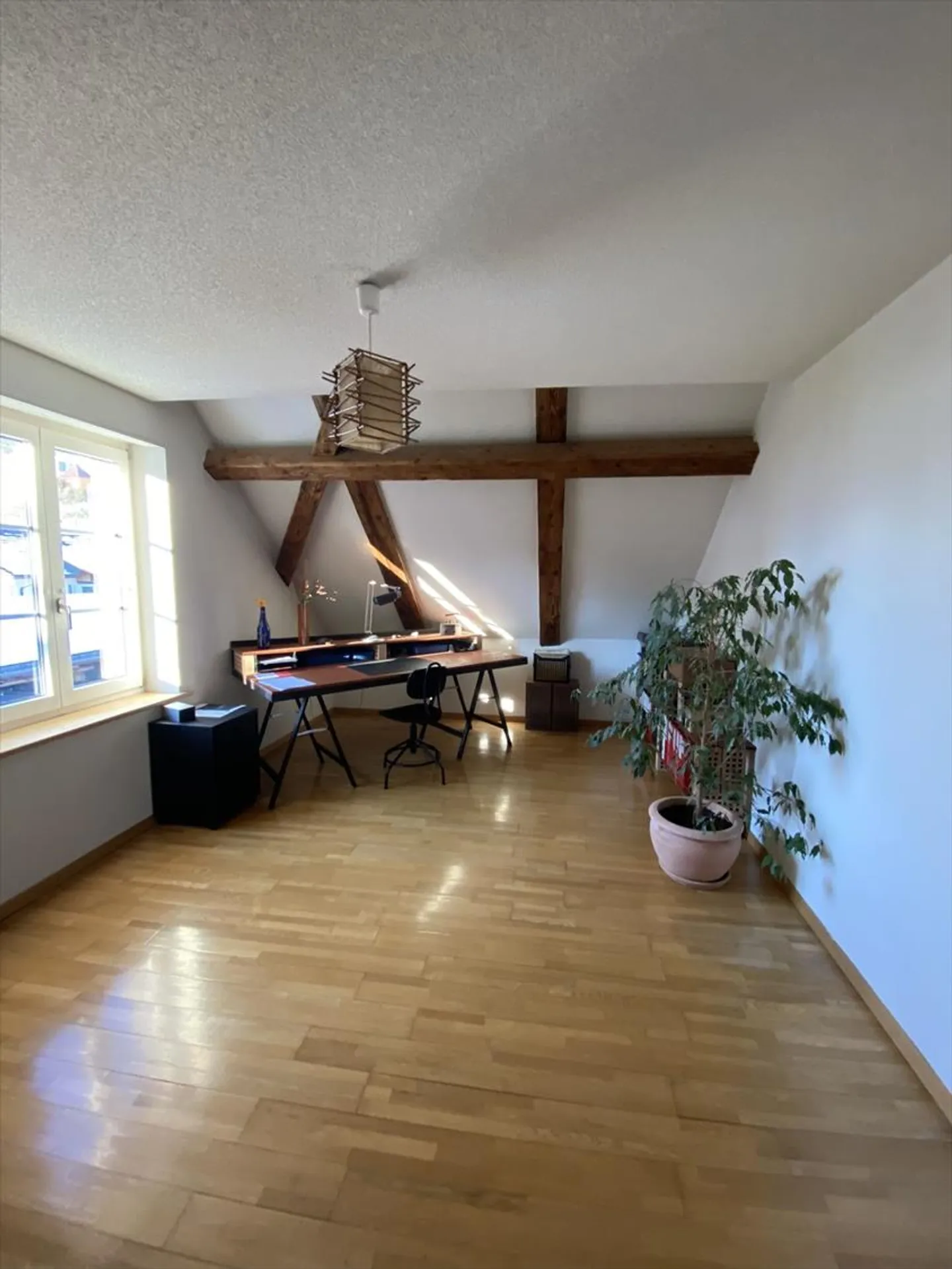 Residential building for sale - Photo 8 of 13