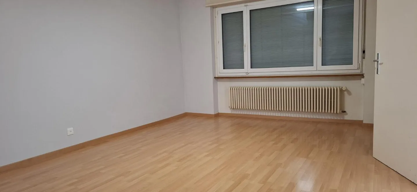 Studio 1.5 rooms - Photo 2 of 2