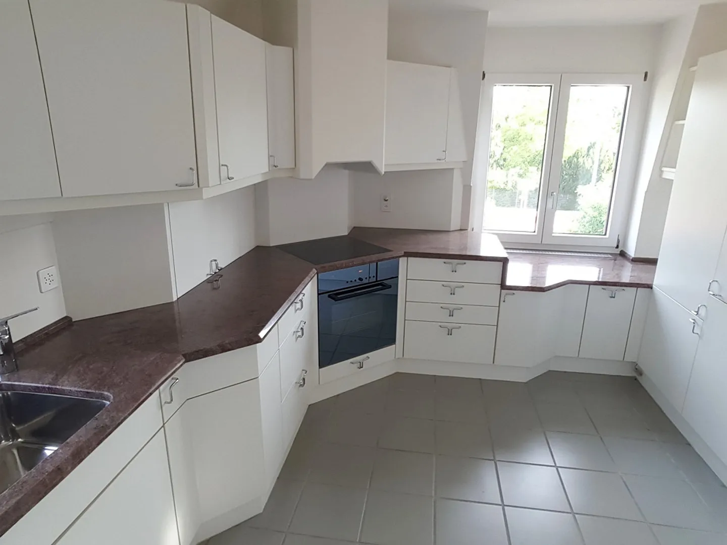 Proprietà unica in una posizione ideale! - Foto 3 di 11