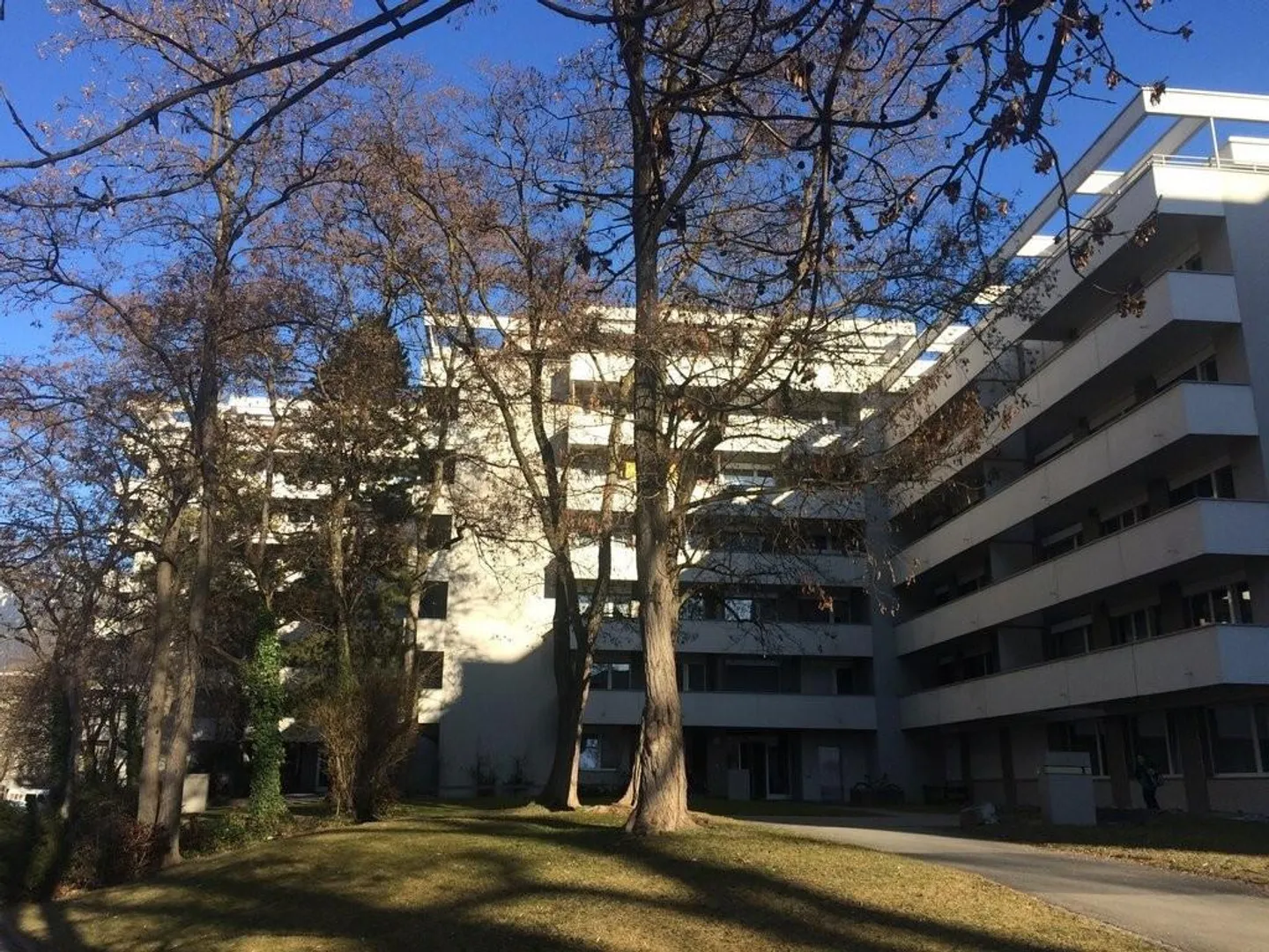 Nous louons une place de parking à Chur à partir du 01.11.2025 ! - Photo 1 sur 1