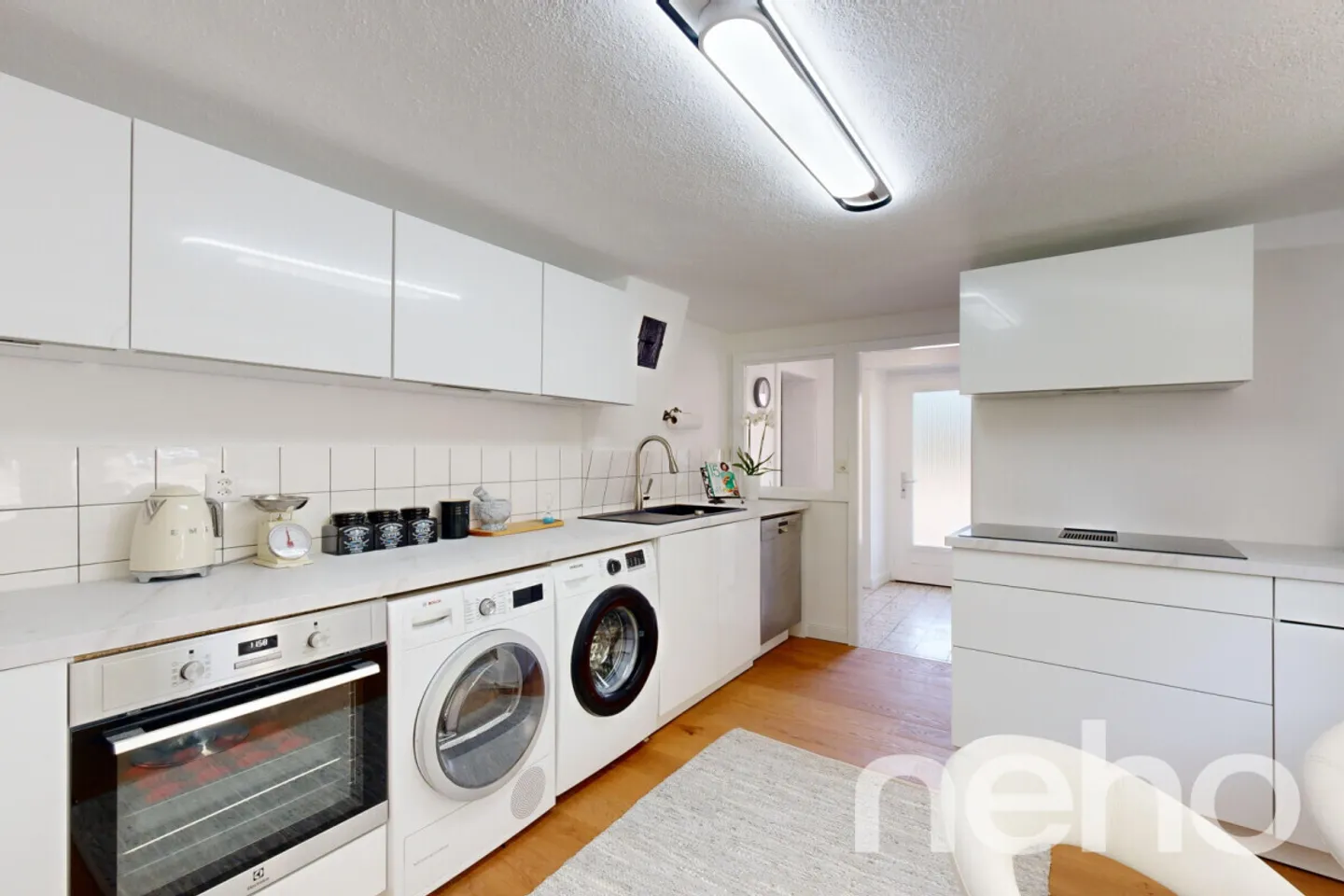 Einfamilienhaus mit grosszügigem Garten und Einliegerwohnung - Foto 10 von 13