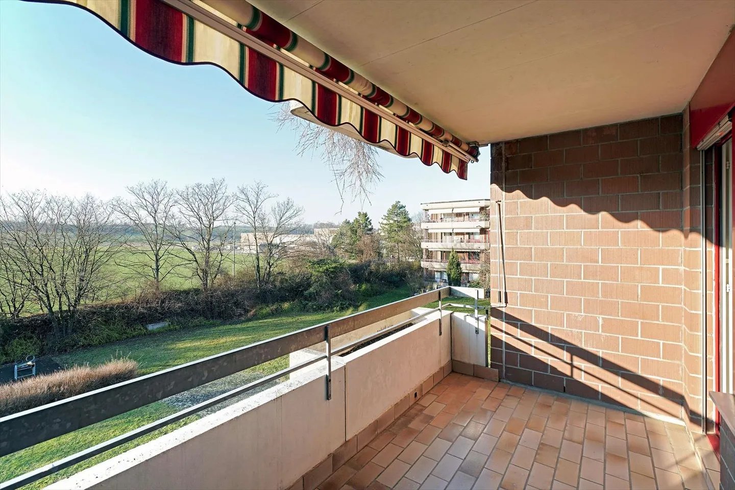 Apartment for rent - Photo 10 of 11